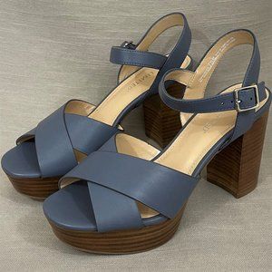 The LIMITED Sz 7.5M Frangelica Block Heels NIB